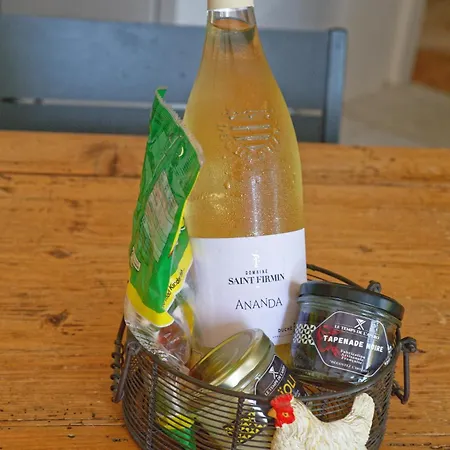 L'ecrin De La Garrigue بيت للعطل *